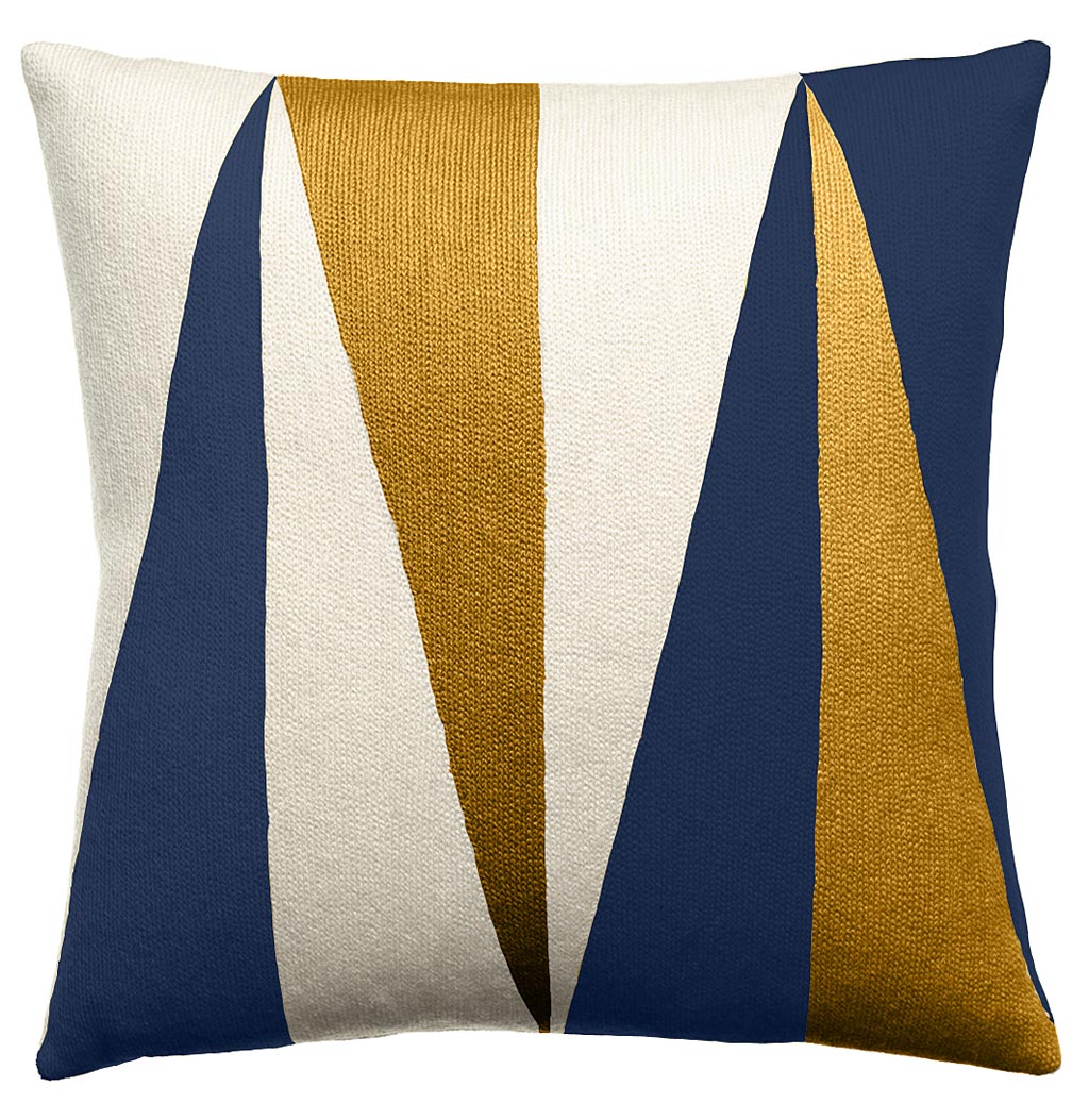 Hand-Embroidered Chain Stitch Pillows: 18x18 :: Blade :: Judy Ross Textiles